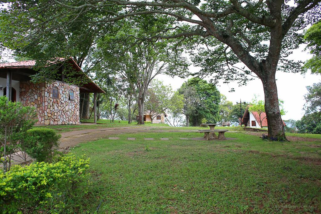 Hotel Fazenda Paraiso Da Serraコンゴーニャス エクステリア 写真